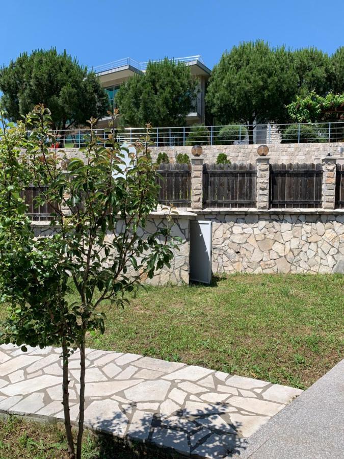 Villa Coast Of Montenegro بار المظهر الخارجي الصورة